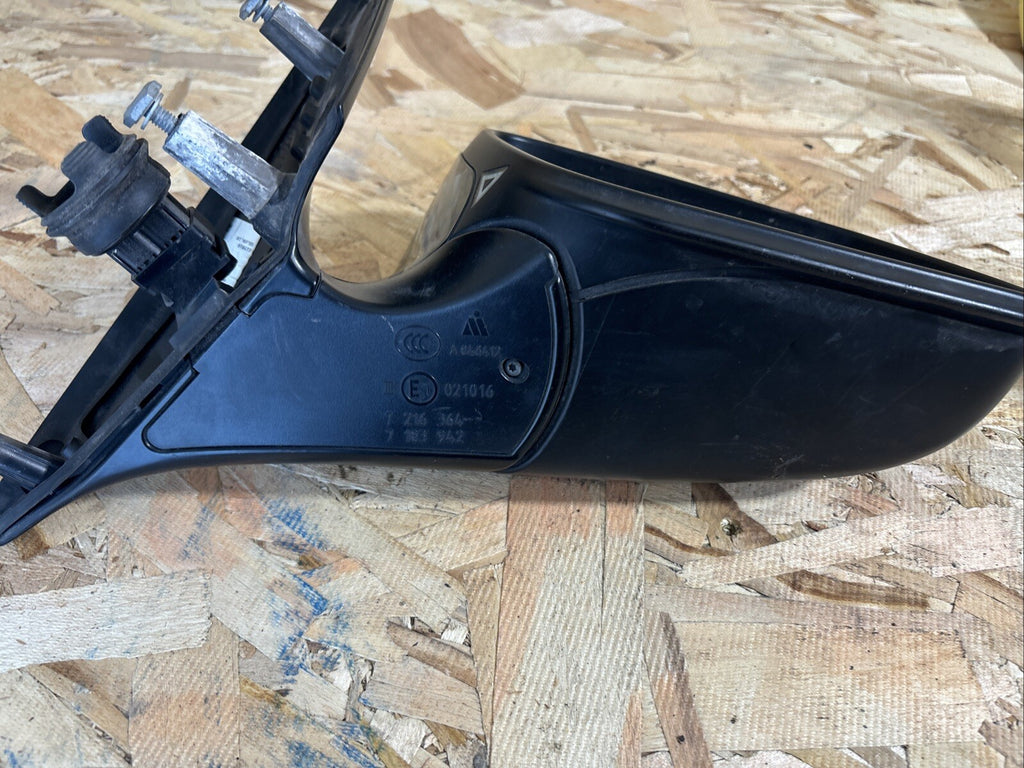 2011 BMW 5 Series Front Right Side View Mirror  7216364