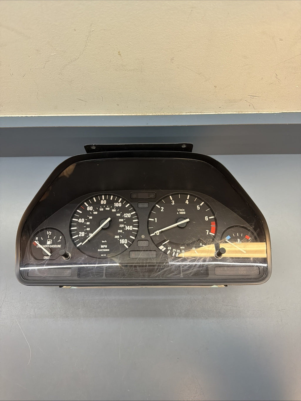 91-95 BMW E34 530i Front Cluster Speedometer Instrument Gauge Assy 8361730 OEM