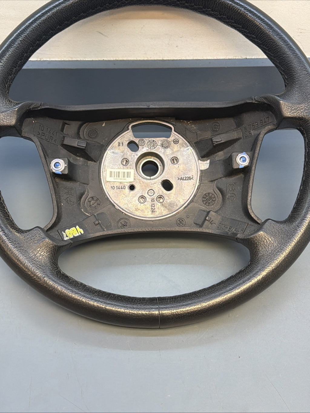 99-06 BMW OEM 330XI STEERING WHEEL W/O CONTROL SWITCHES LEATHER BLACK OEM
