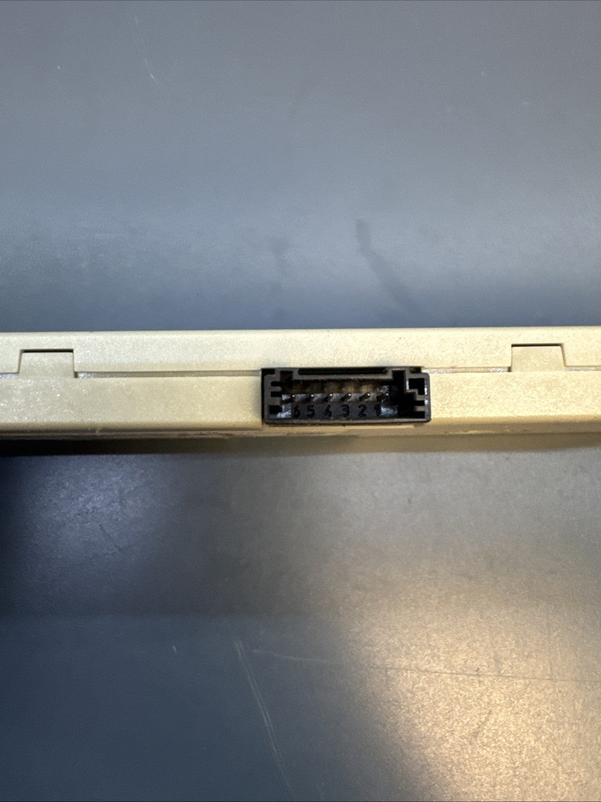 07-13 BMW 328i Radio Antenna Booster Signal Amplifier Control Module OEM 9131369