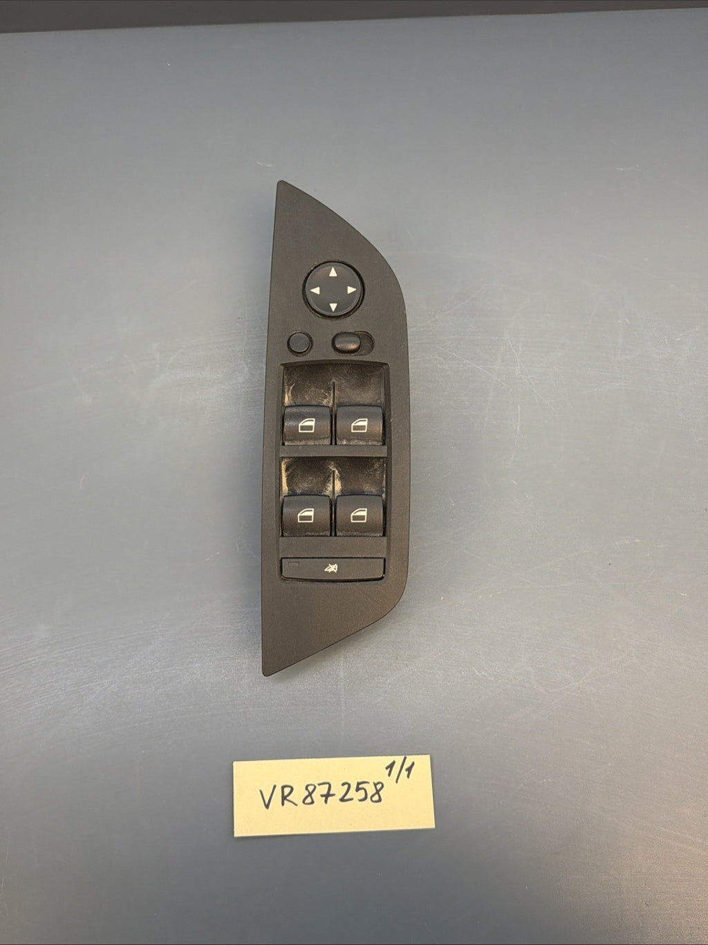 2012 - 2015 BMW X1 Left Driver door Power Window Switch BLACK OEM 9216049