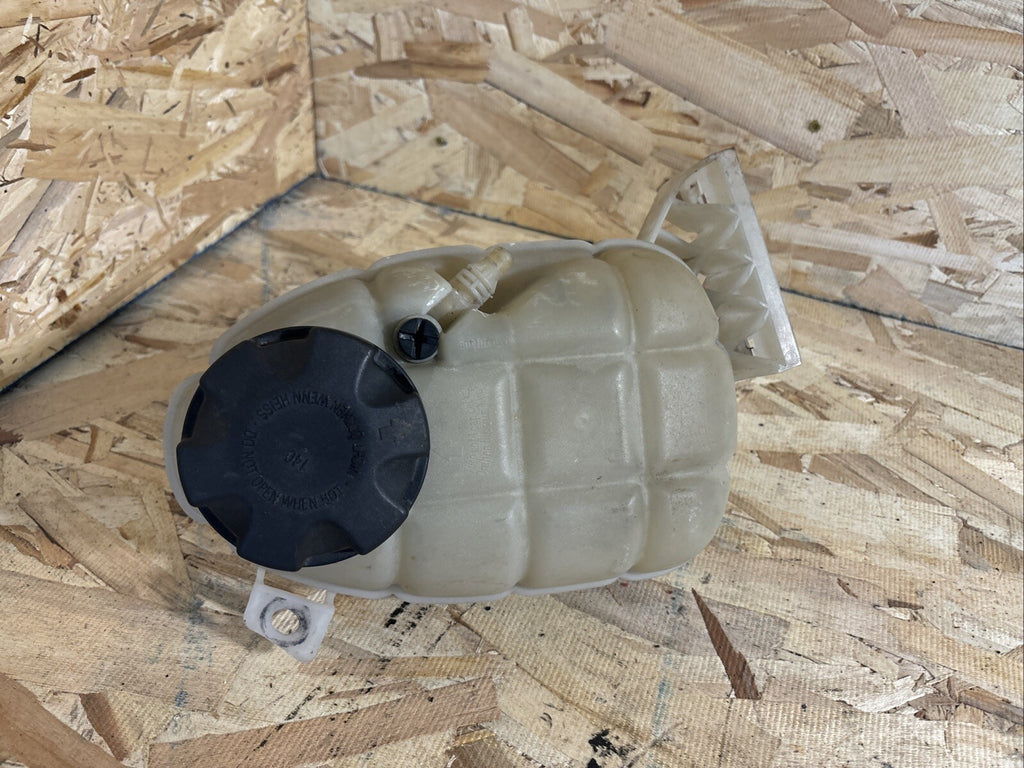 Bmw F30 335 3 Series 2011-2015 Radiator Expansion Bottle 7609468