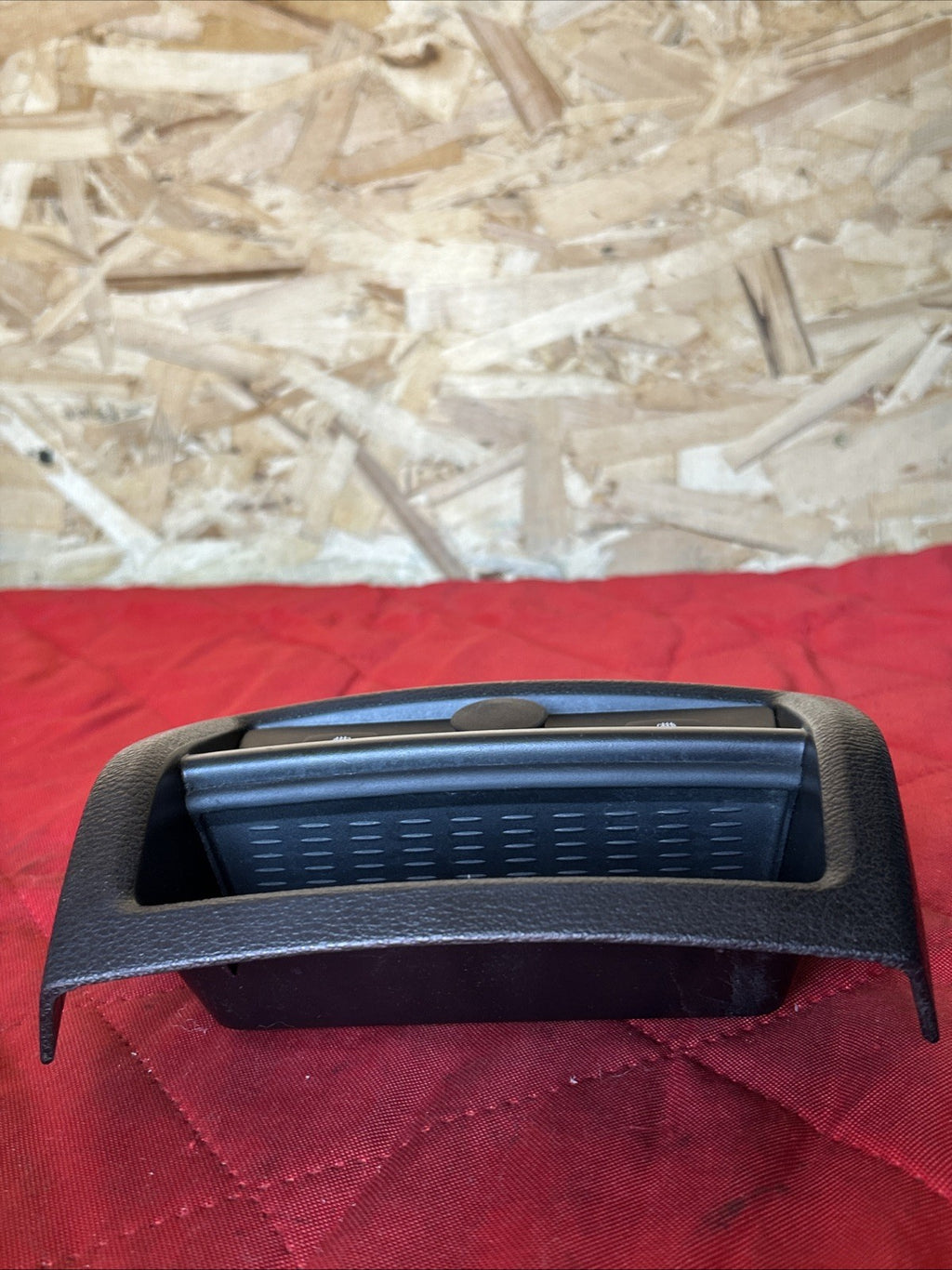 2011-2017 BMW X3 F25 REAR CENTER STORAGE COMPARTMENT OEM 9184479