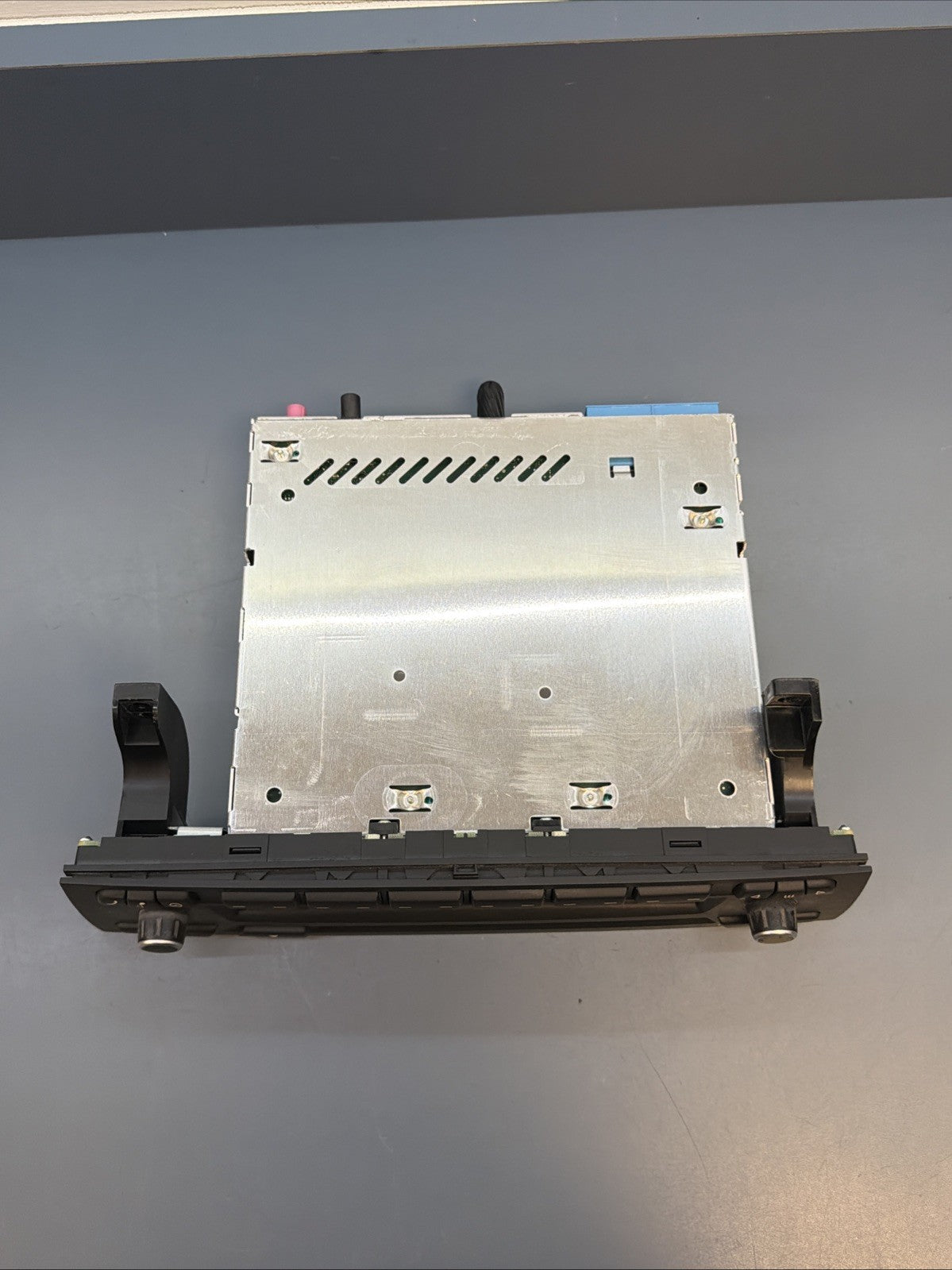 06-13 BMW 328i 335 E82 E88 E90 E92 E93 Professional Radio Stereo CD OEM 9258179