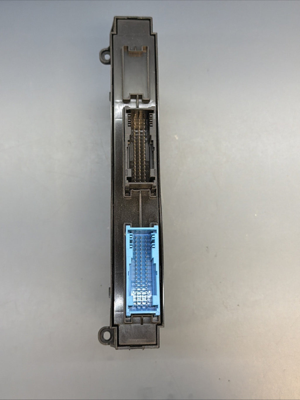BMW 1 3 SERIES E81 E88 E87 E90 E92 BCM BODY CONTROL MODULE 9229875