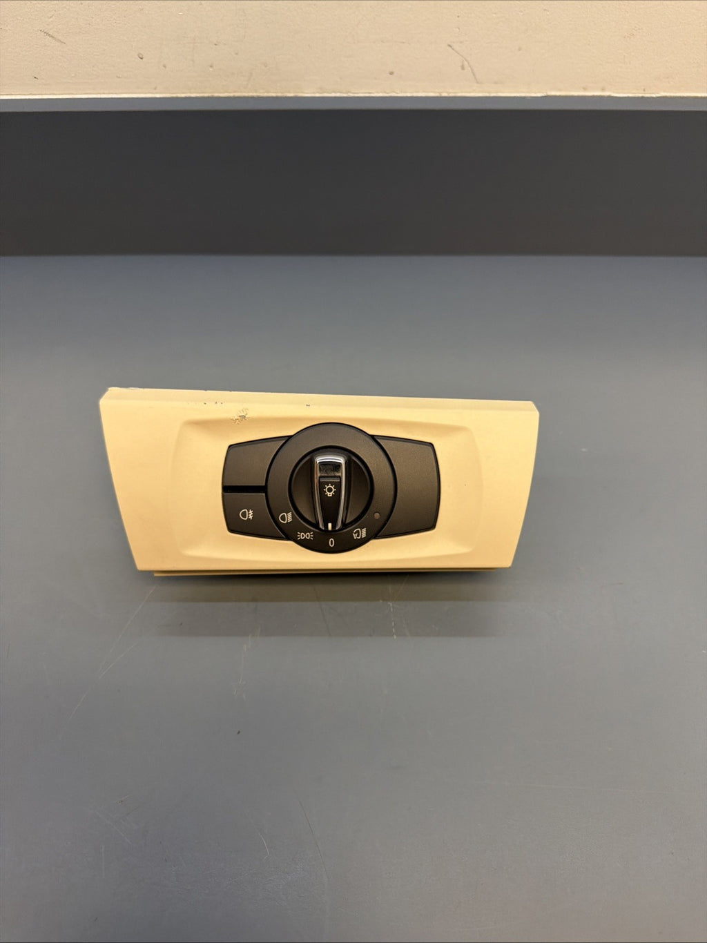 06-12 BMW E90 E92 E93 328i 335i HEADLIGHT CONTROL SWITCH UNIT BEIGE 9169410 OEM