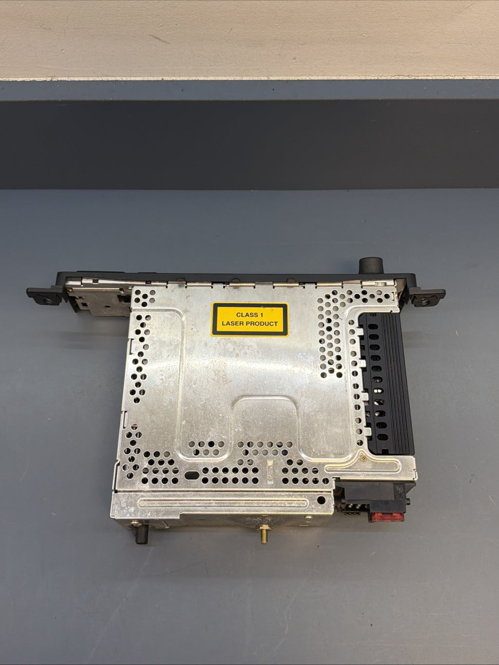 99-06 BMW E46 PROFESSIONAL BUSINESS CD AM FM TUNER PLAYER UNIT OEM 6943429