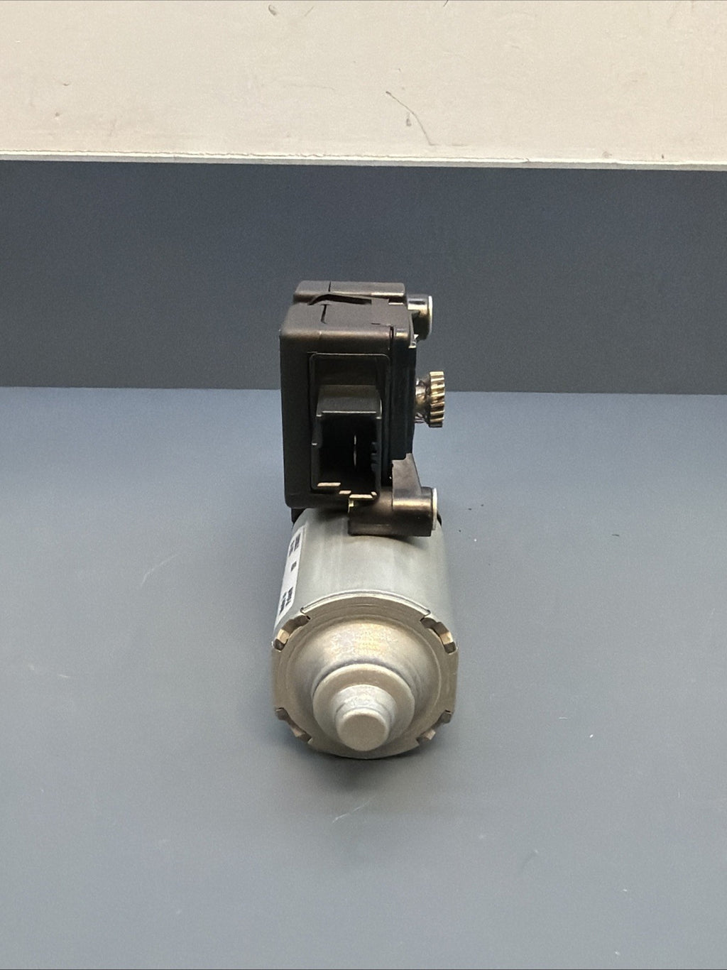 2011-2016 BMW F10 528i 535i 550i Sunroof Motor OEM 7316535
