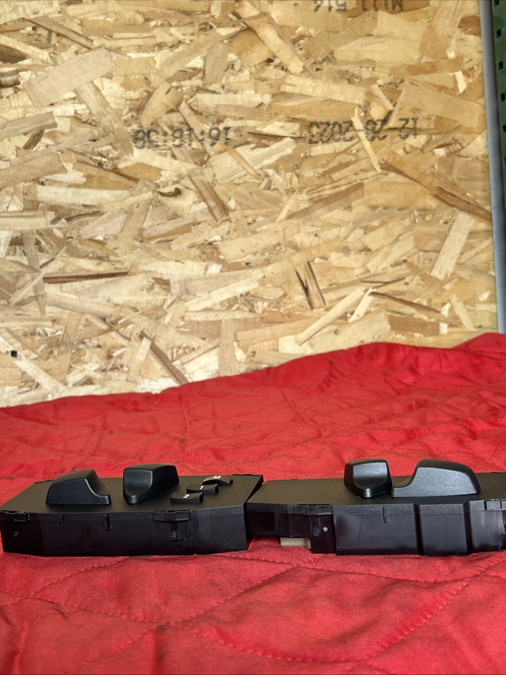 11-13 F25 X3 FRONT LEFT & RIGHT SEAT ADJUSTMENT CONTROL SWITCH OEM 6936979