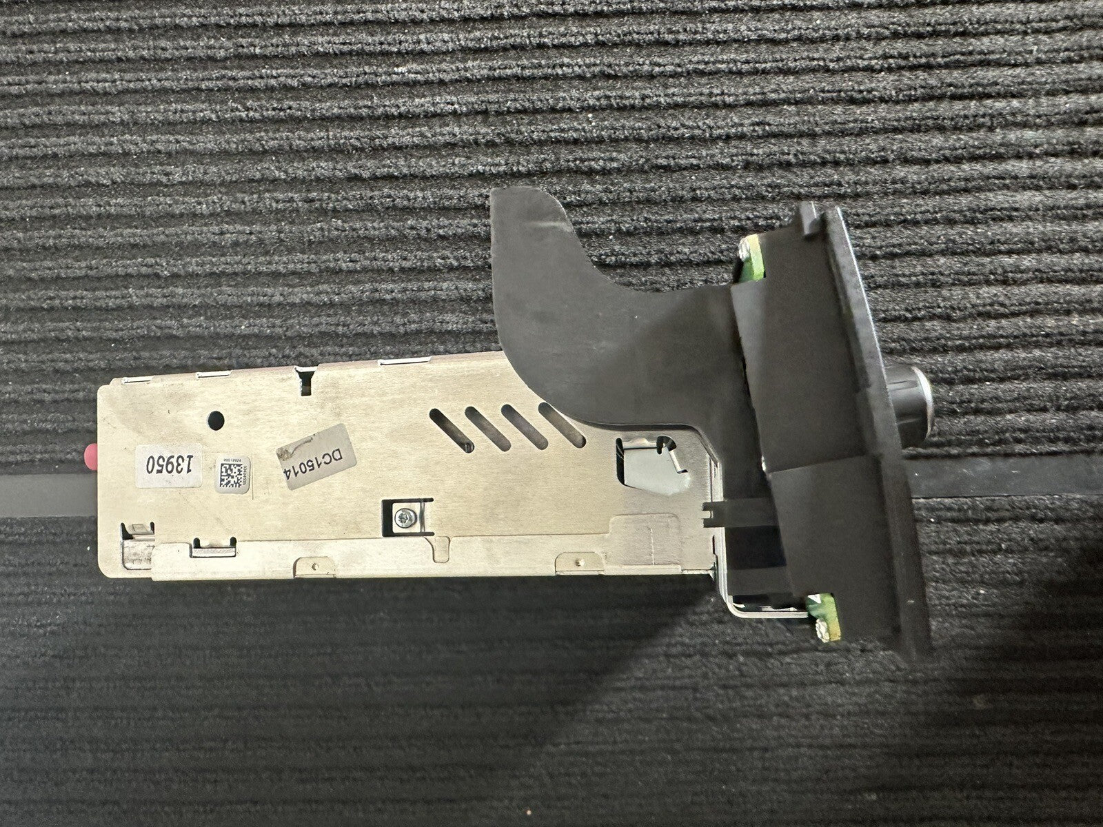 10-13 BMW COUPE E92 CD PLAYER RADIO HEADUNIT RECIEVER OEM 9246504