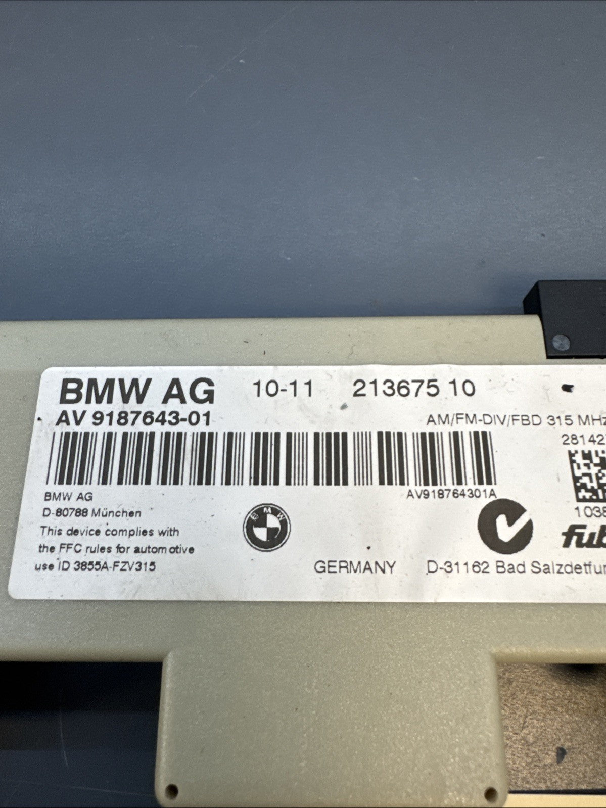 2008 - 2013 BMW E92 E90 E93 M3 Radio Antenna Amplifier Module 9187643-01 OEM