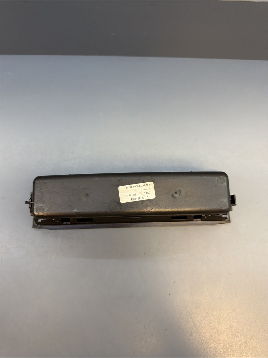BMW 99-06 E46 3 SERIES CENTER CONSOLE UPPER STORAGE TRAY OEM 7180200