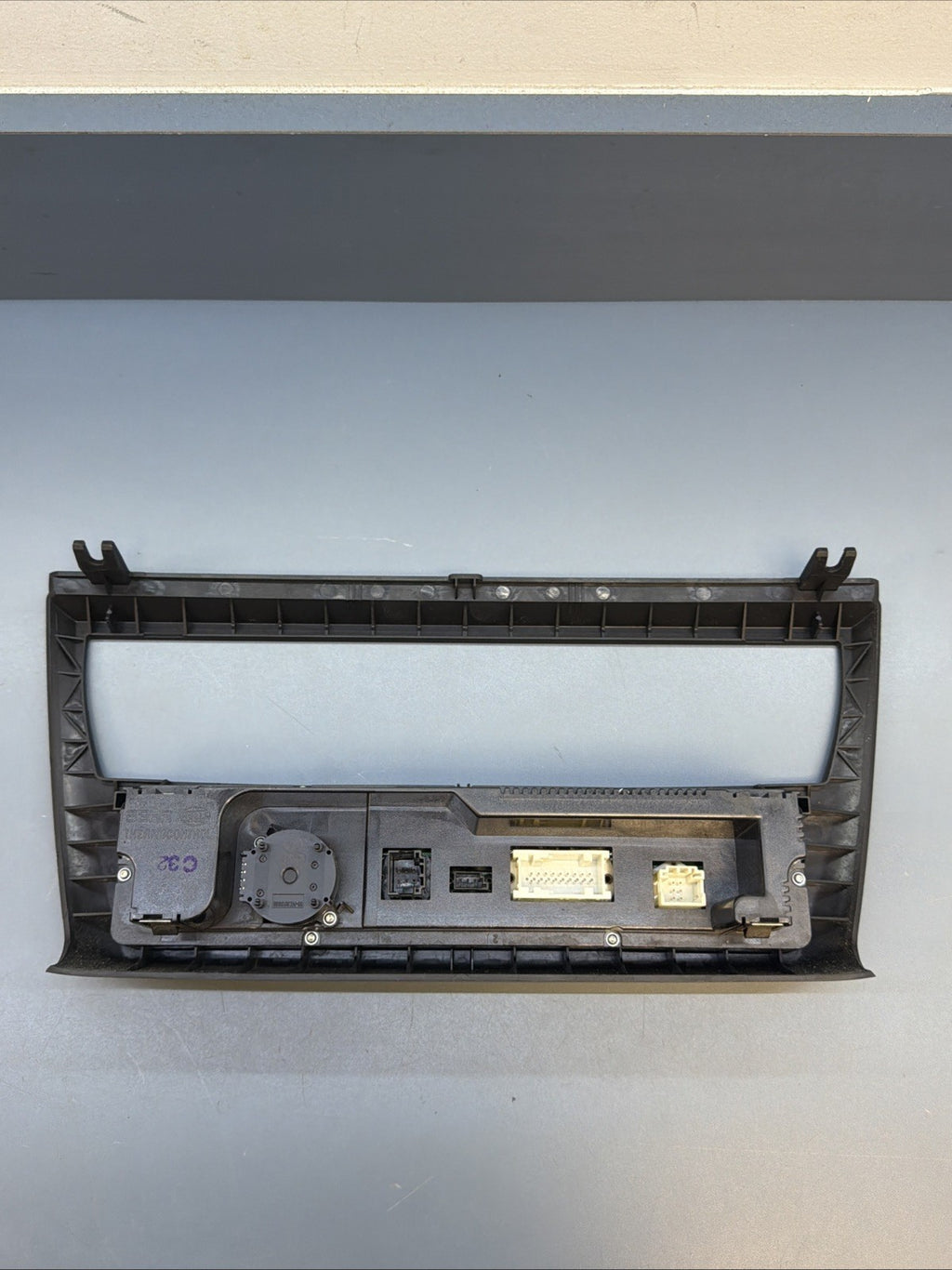BMW 03/10 E83 X3 FRONT CENTER CONSOLE CLIMATE CONTROL PANEL BLACK OEM 3417544