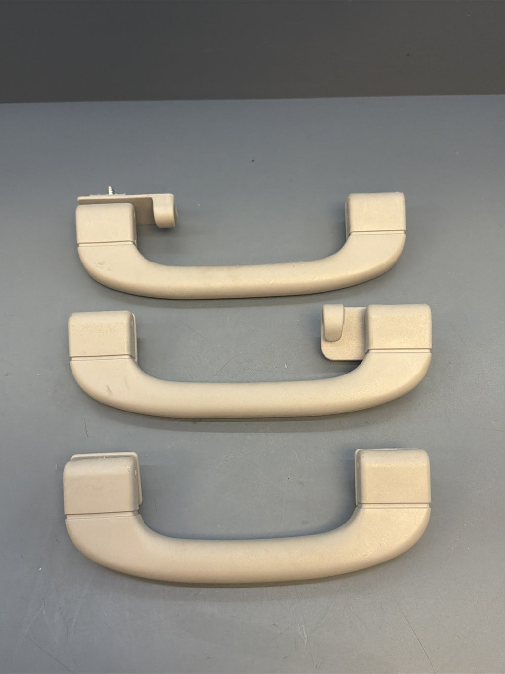 06-11 BMW E90 328I 330I INTERIOR ROOF GRAB HANDLE 7033659 GREY OEM SET OF 3