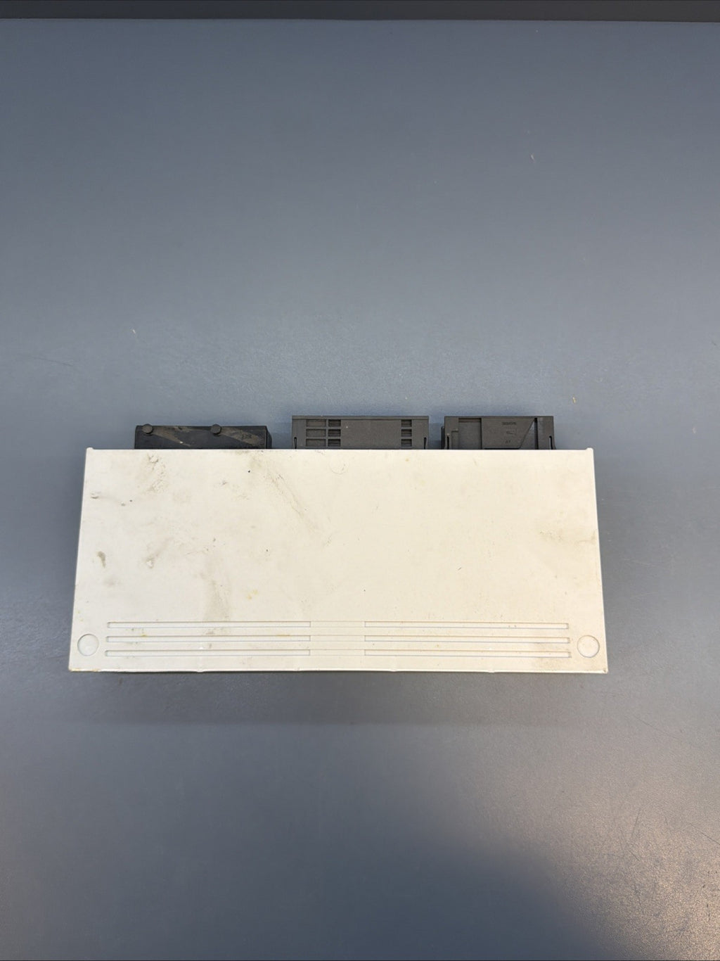 BCM Body Control Module (GM5) - 2001 BMW 325CI E46 Coupe 01-03 OEM 6907663