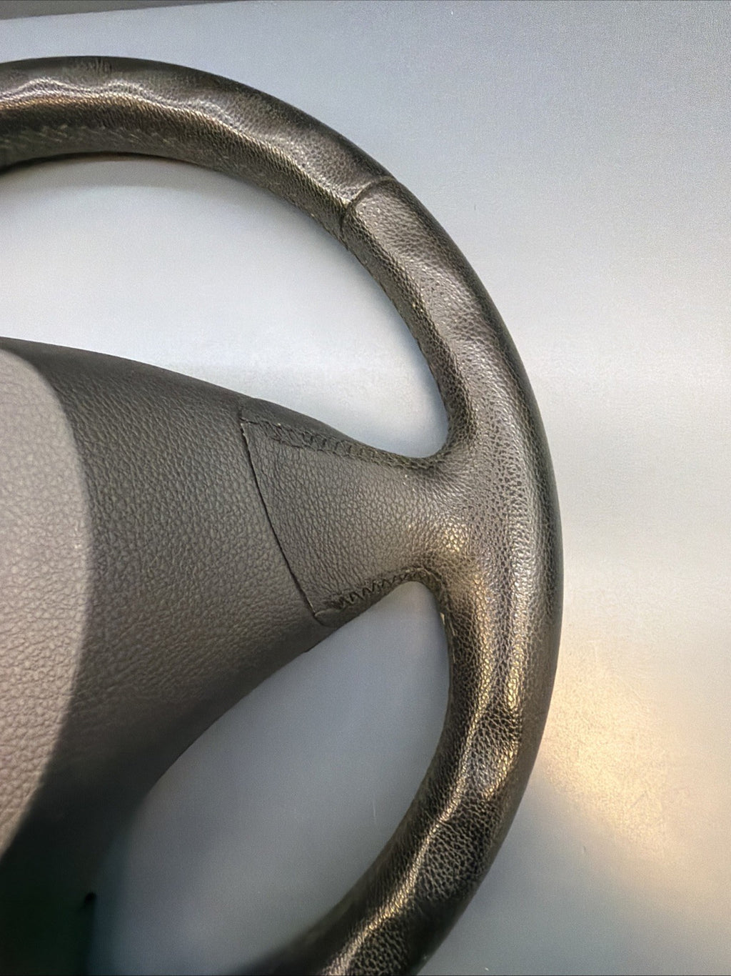 BMW E60/E61 5 SERIES BLACK LEATHER STEERING WHEEL OEM BMW 6078894