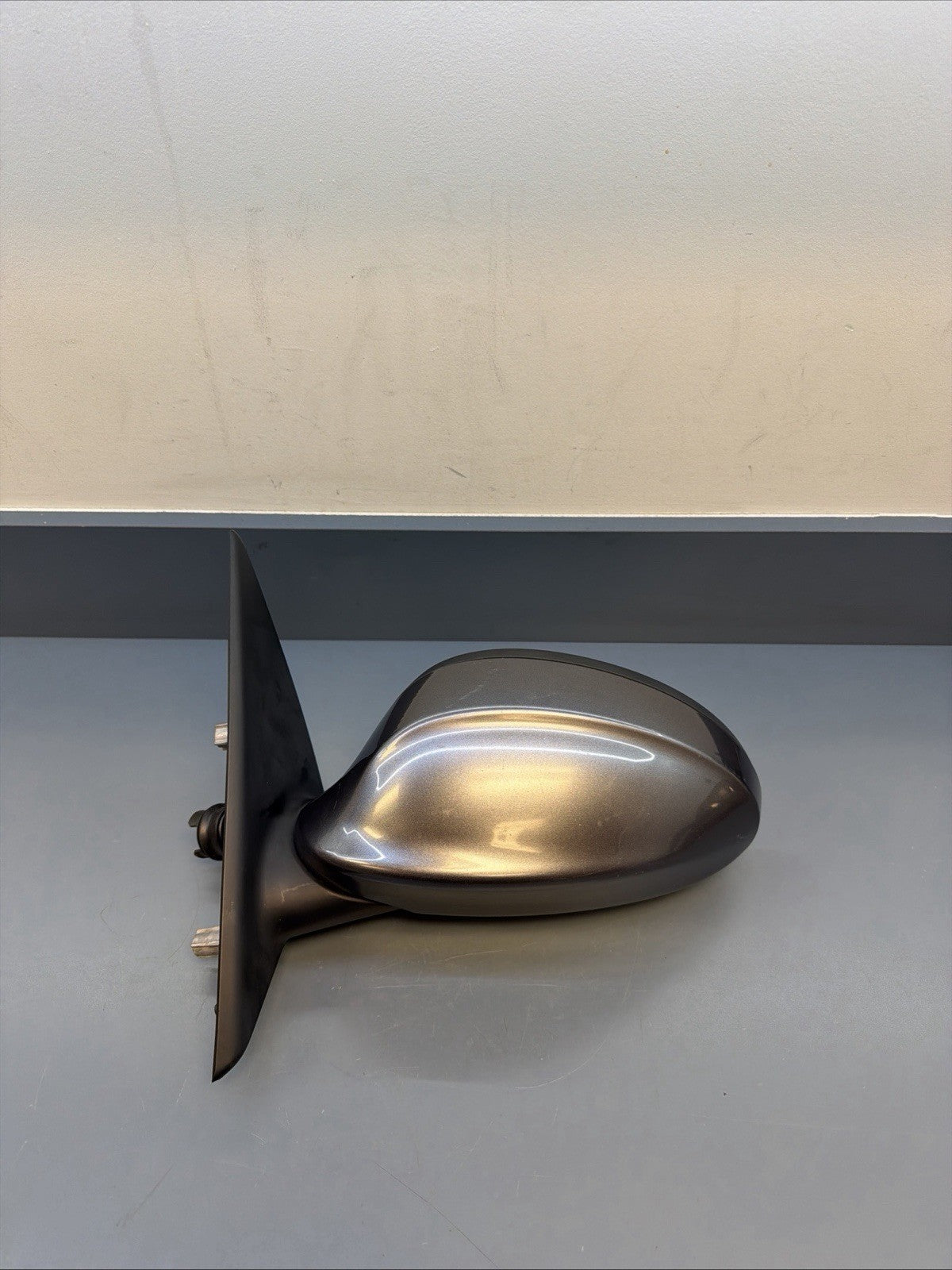 2007-2008 BMW 335i Front Left Driver Side Door Rear View Mirror 7075626 OEM