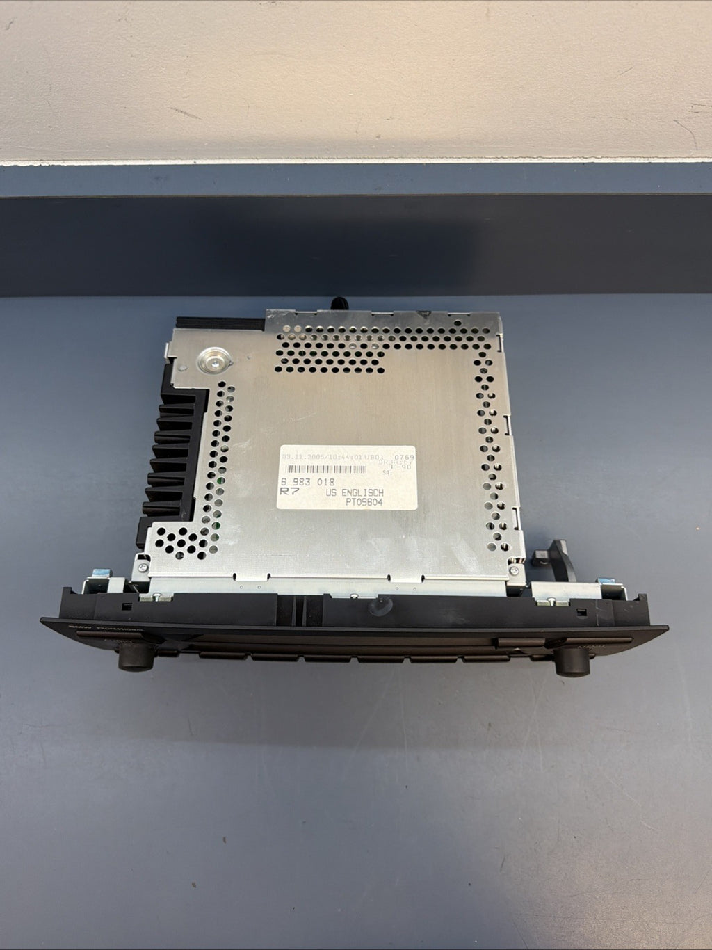 2006-2013 BMW E90/E92/E93 328i 335i M3 Professional CD73 6983018 OEM