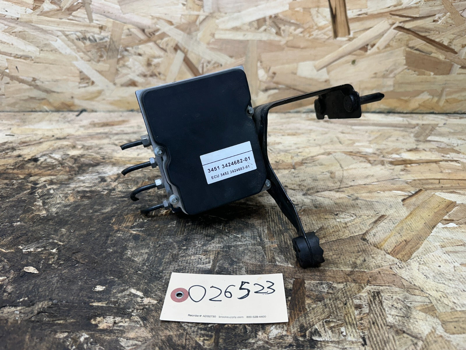 BMW 2003-2010 E83 X3 ABS BRAKE PUMP AND CONTROL MODULE OEM 3424682+3424683