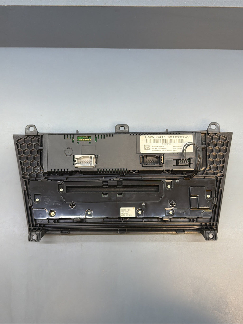 2011-17 BMW X3 F25 AC Heater Climate Control And Radio Control Panel OEM 9312722
