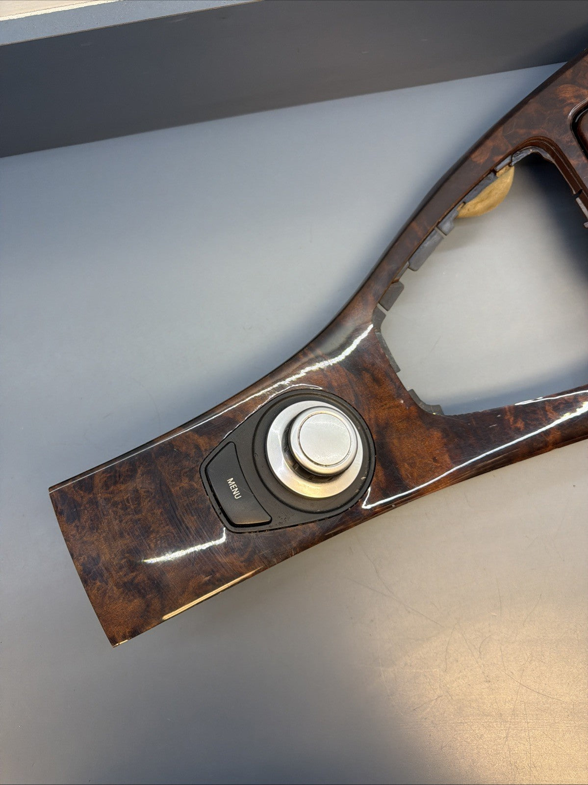 07-13 BMW E90 E92 328i 335i CENTER CONSOLE WOOD CCC TRIM OEM WITH KNOB 7078571