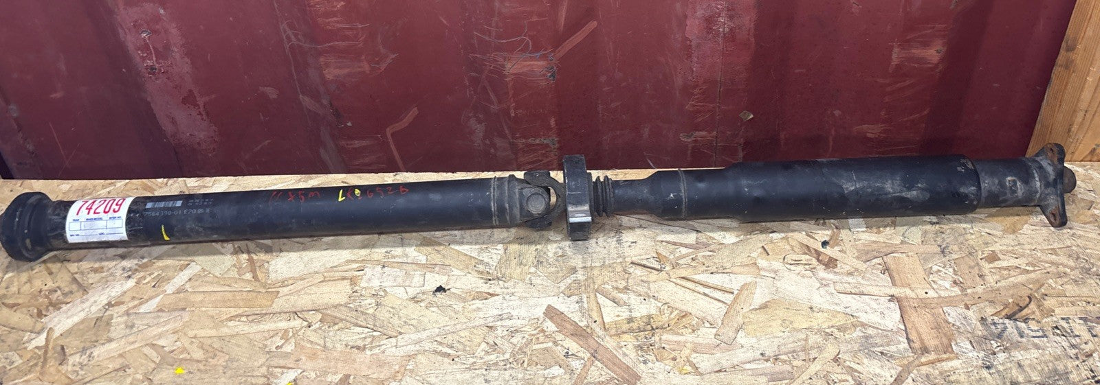 OEM Rear Drive Shaft Prop Drive Shaft For BMW 5 SERIES E70 X5M 2610 7564398