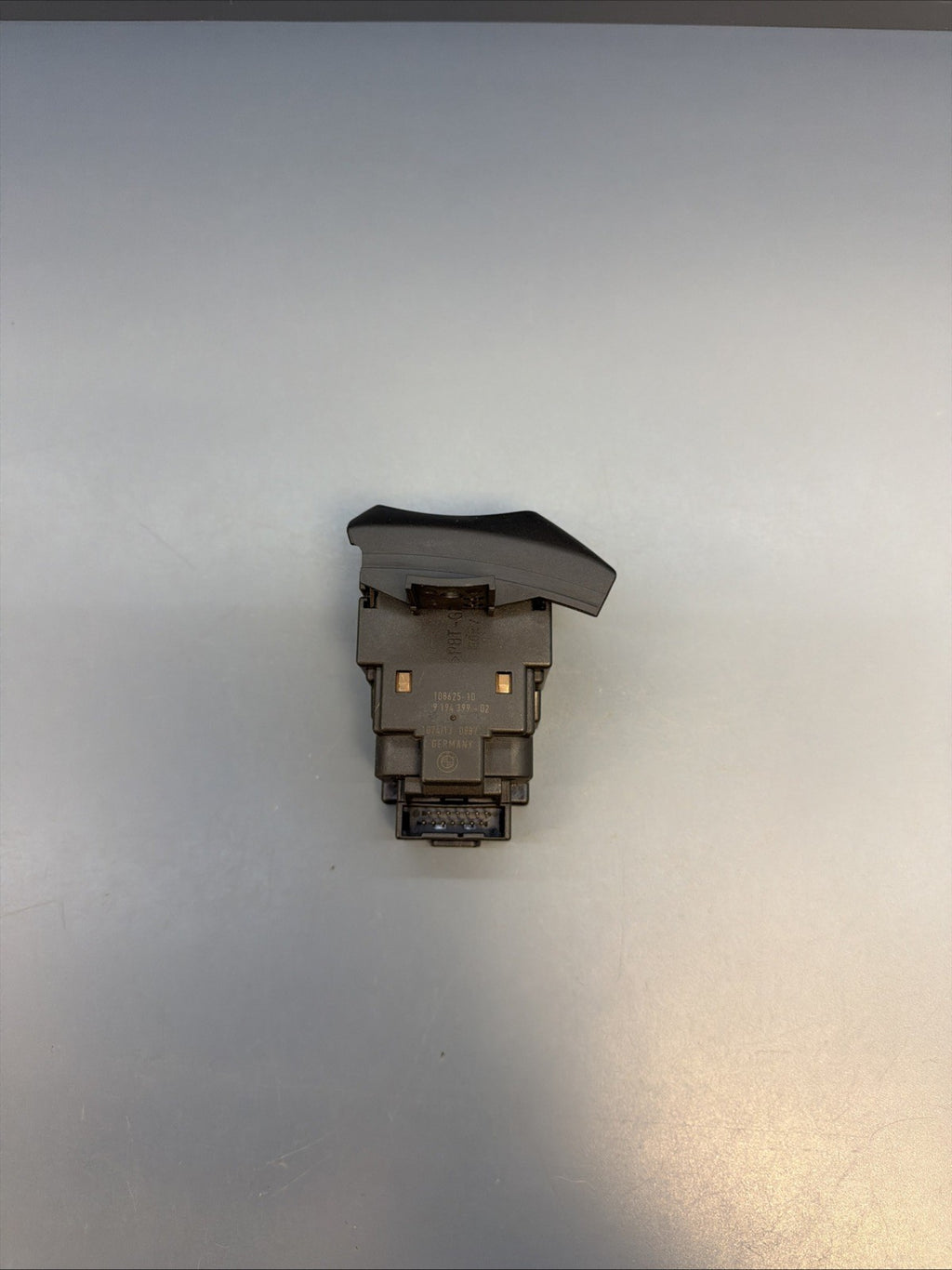 13-15 BMW X1 E84 IGNITION LOCK REMOTE SWITCH CONTROL MODULE 9194399