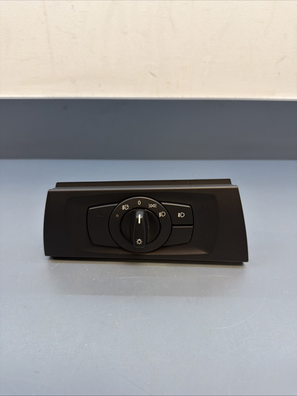07-10 OEM BMW E92 E93 328 335 Headlight Switch Control Panel Light 6938702