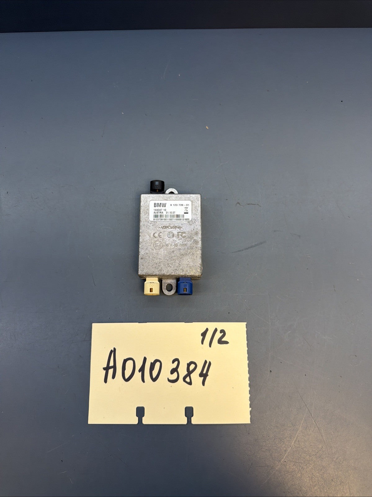 07-10 BMW E90 E92 E60 E63 USB Hub Aux Audio Interface Control Module 9123739 OEM