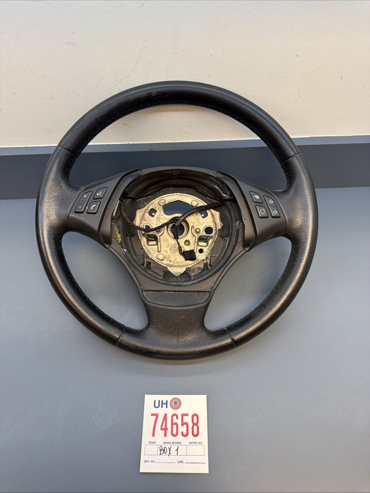 BMW 2006-2012 E90 E9X 3 SERIES BLACK LEATHER STEERING WHEEL OEM 3375E901