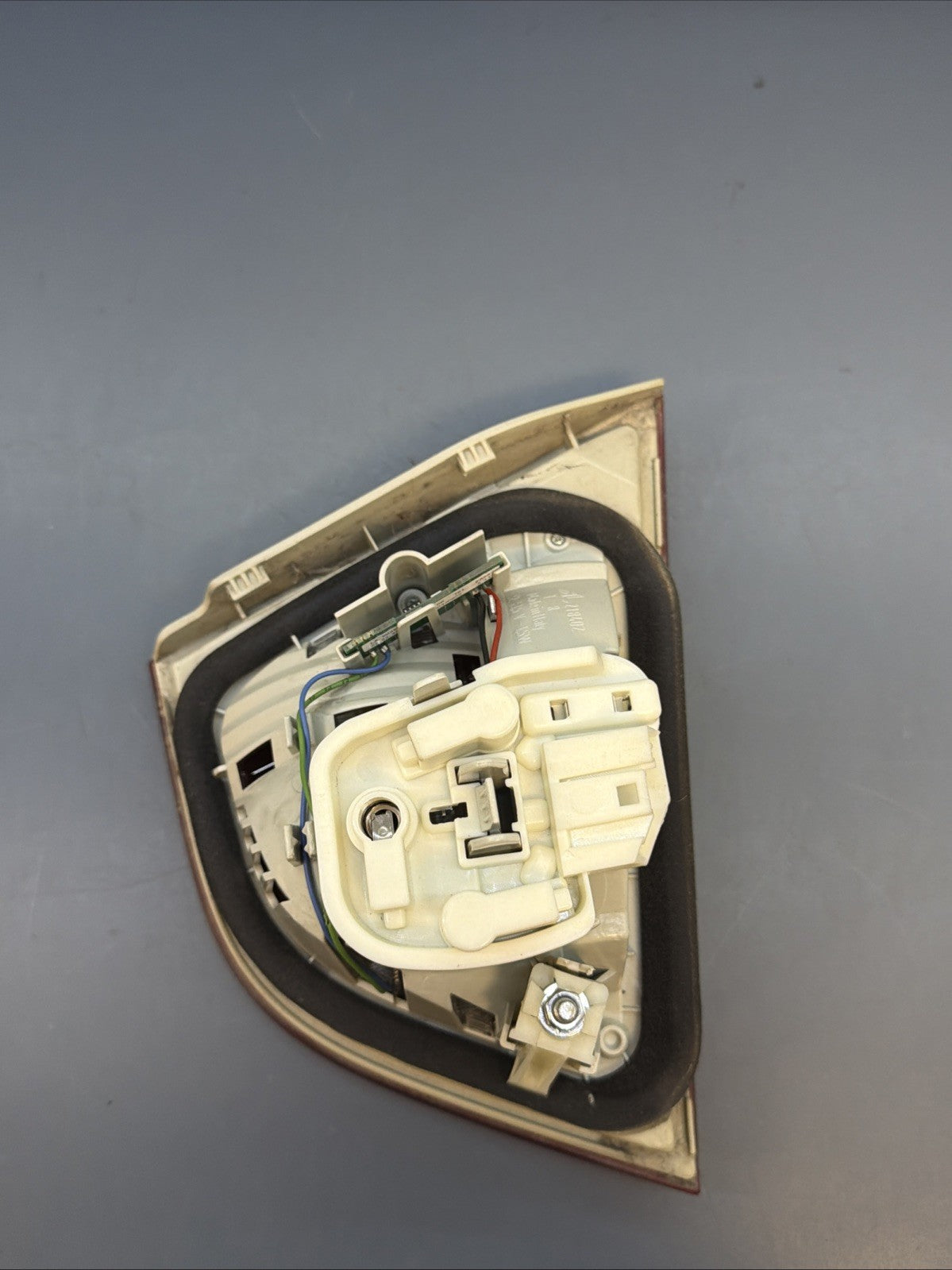 2009-11 BMW E90 LCI 3 Series Right Passenger Inner Trunk Tail Light 7289428 OEM