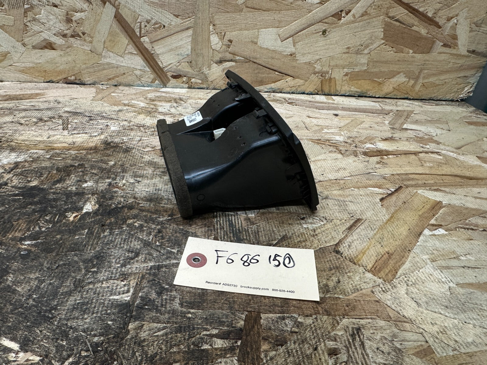 BMW 2012-2019 F30 FRONT CENTER CONSOLE AIR VENT ONLY OEM 926535001