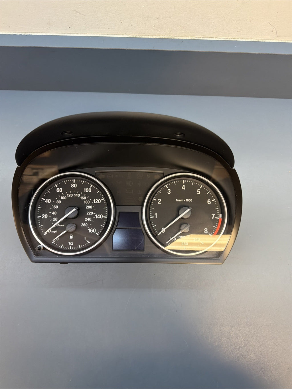 06-13 OEM BMW E90 E92 E93 328 335 Speedometer Instrument Cluster 9242370 94K