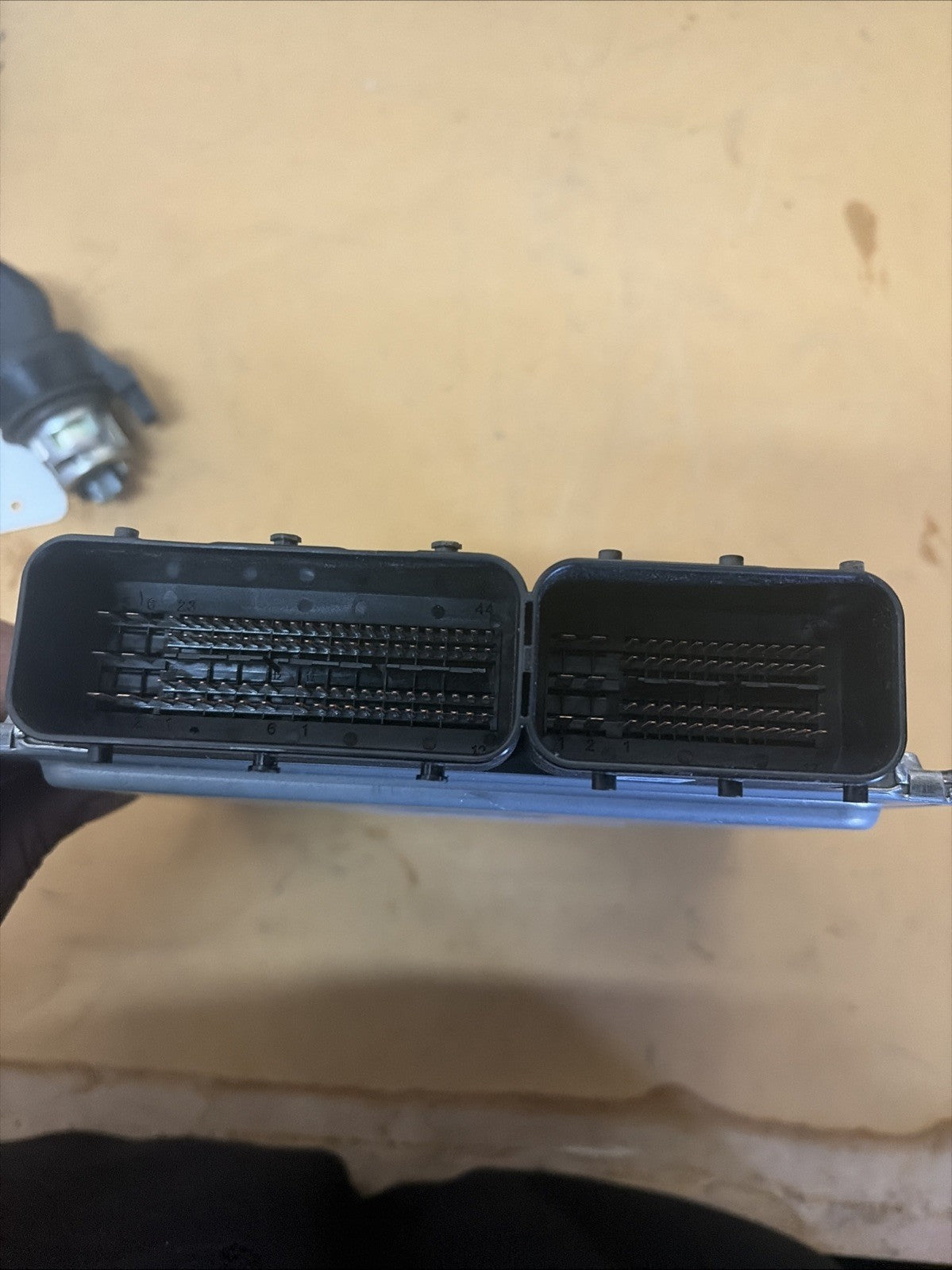 2007-2010 BMW X3 DME EWS IGNITION KEY TRANSPONDER MSV80 MSV80 EWS4.4 7576670