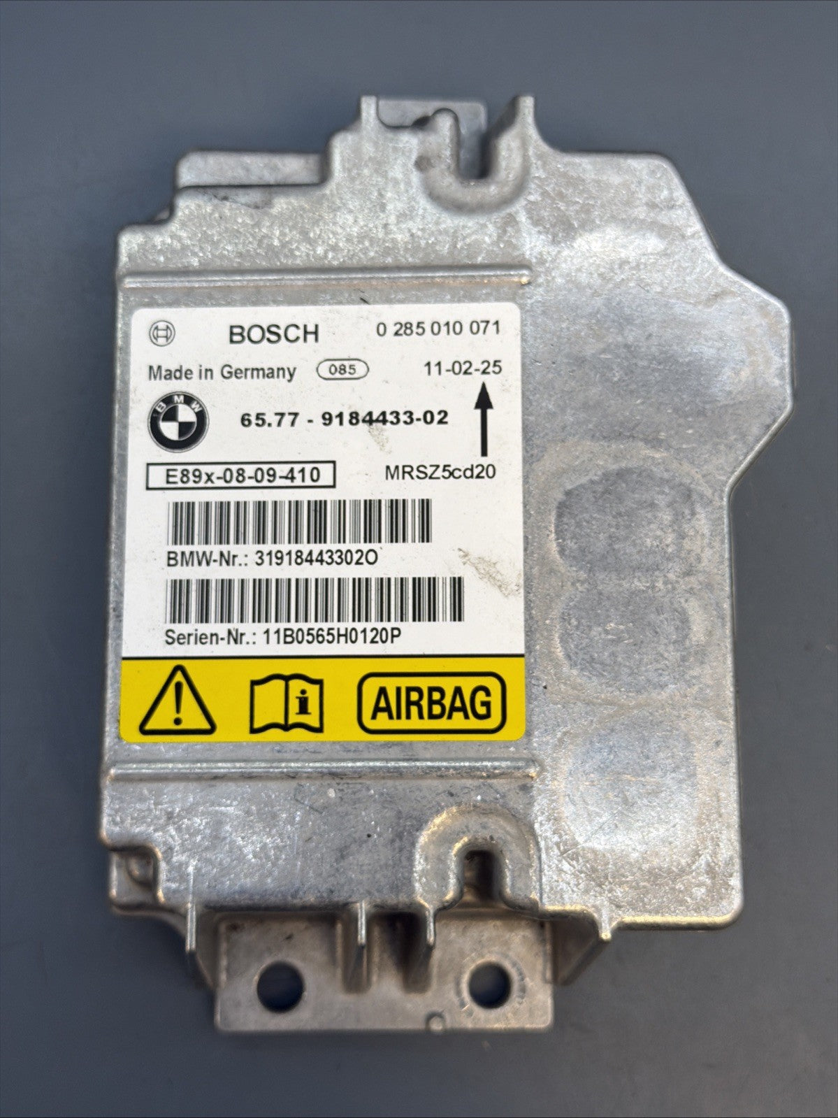 2007-2011 BMW 3 Series E90 328 335 Control Module Unit OEM 65779184433