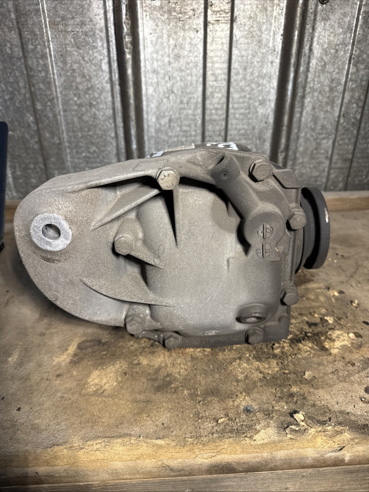 BMW REAR DIFFERENTIAL 3 SERIES E90 FINAL DRIVE 3.23