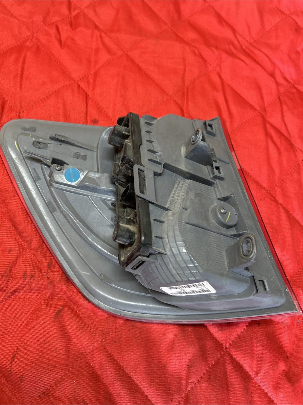 2011-2017 OEM BMW X3 F25 TAIL LIGHT OUTER RIGHT PASSENGER SIDE LAMP 7220240