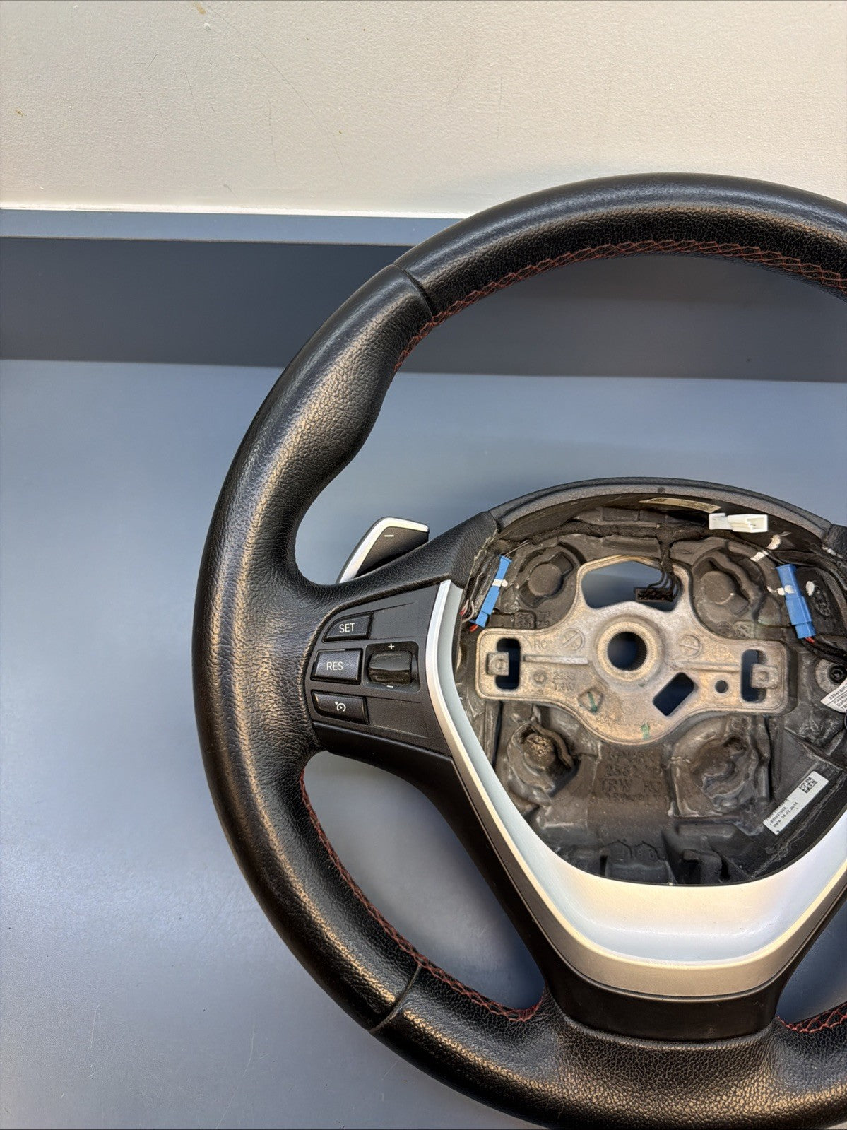 OEM 3-Spoke Leather Steering Wheel BMW F30 F31 F33 F34 F36 2013-2019 / 62562181E