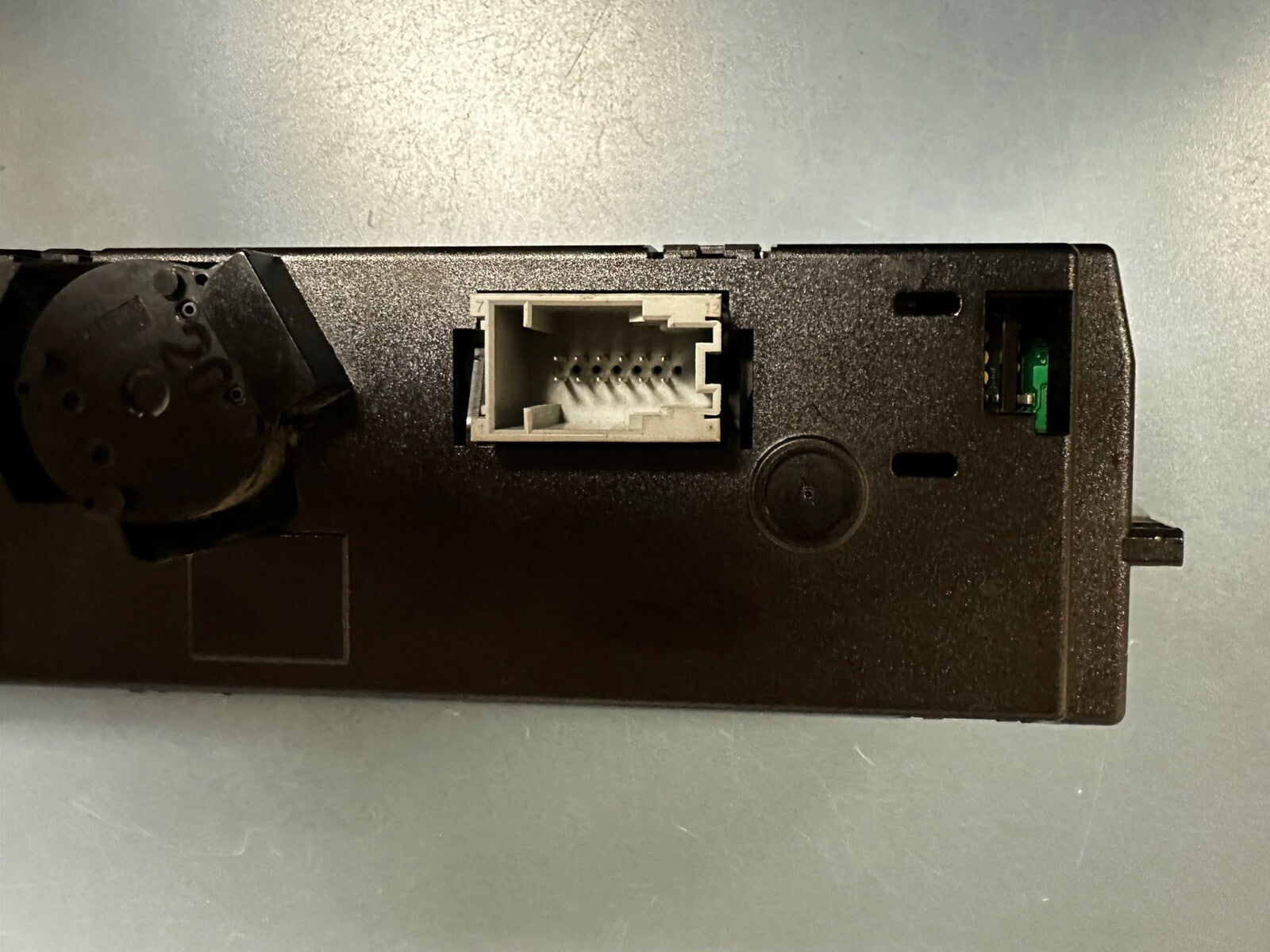 Bmw E90 Front Center Console Ac Climate Temperature Control Oem 9162983