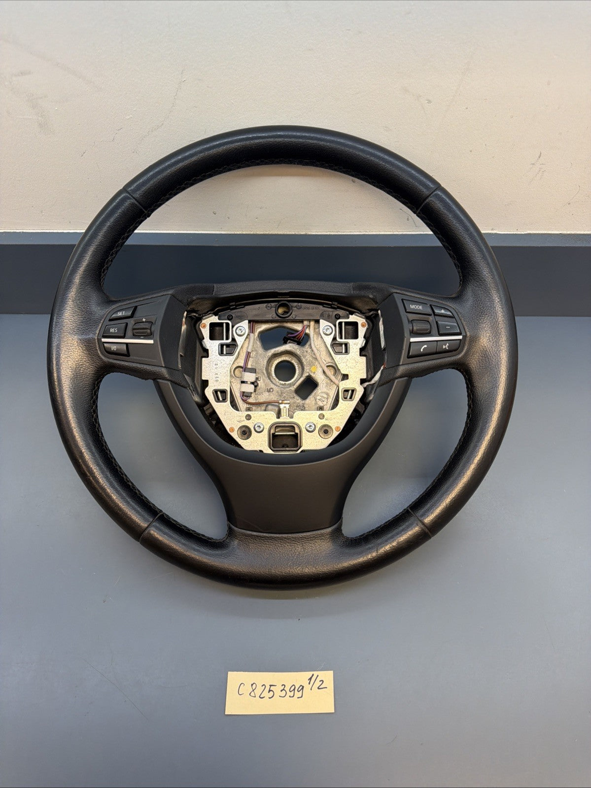 2011-2016 BMW 528i 535i 550i Steering Wheel leather OEM 9229479