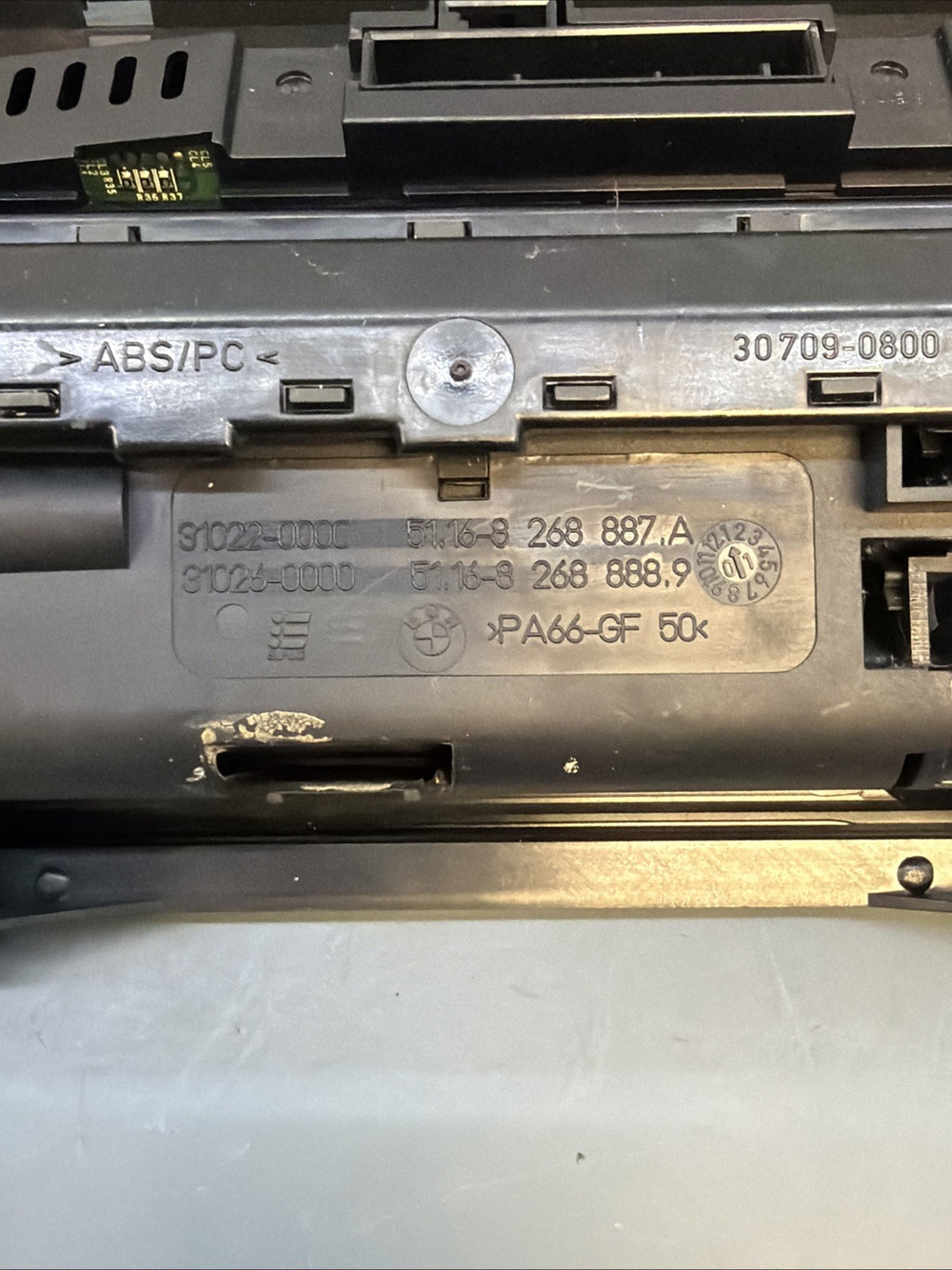01-06 BMW E46 3-SERIES DASH CENTER CONSOLE ASH TRAY 8268887 OEM