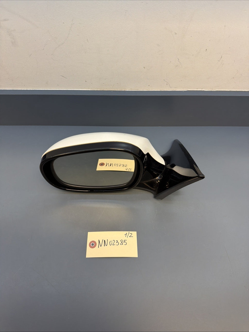 BMW 2009-2013 E90 LCI POWER LEFT DRIVER SIDE MIRROR WHITE OEM 7208146