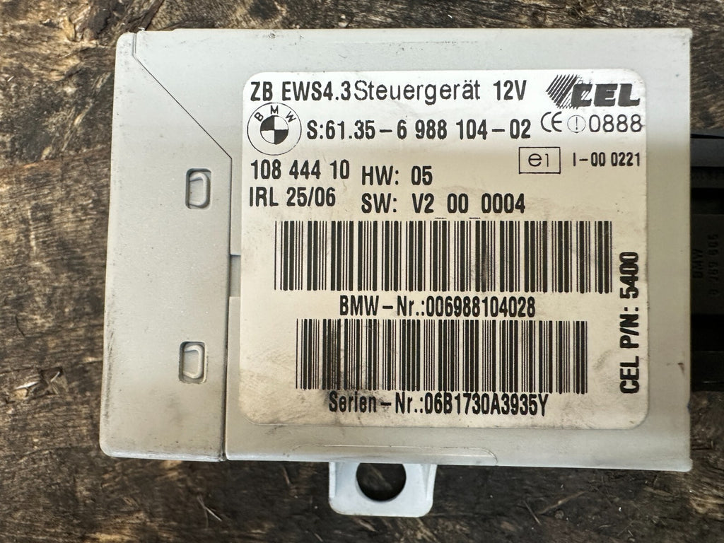BMW 2003-2006 E83 ECU+CAS(IMMOBILIZER)+KEY MS45.1 SET OEM 6988104+7561382