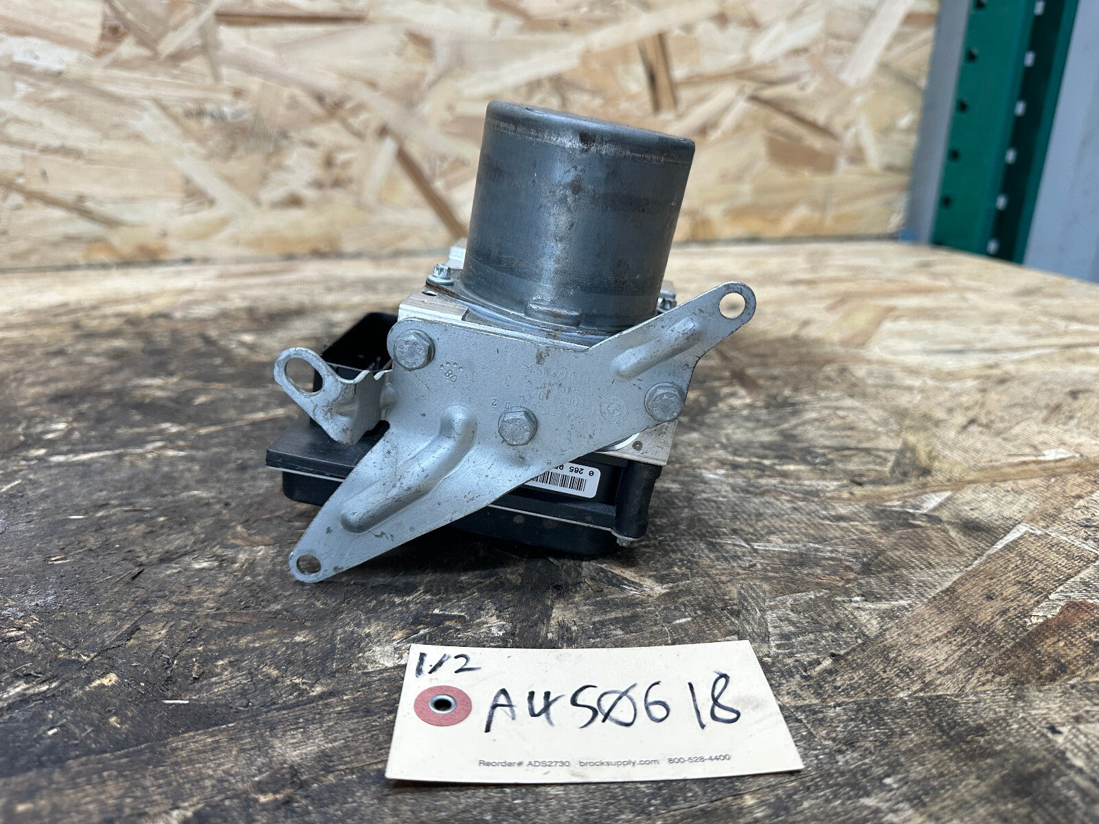 BMW 2006-2013 E90 ABS PUMP AND CONROL MODDULE ASSEMBLY OEM 6784868+6768550