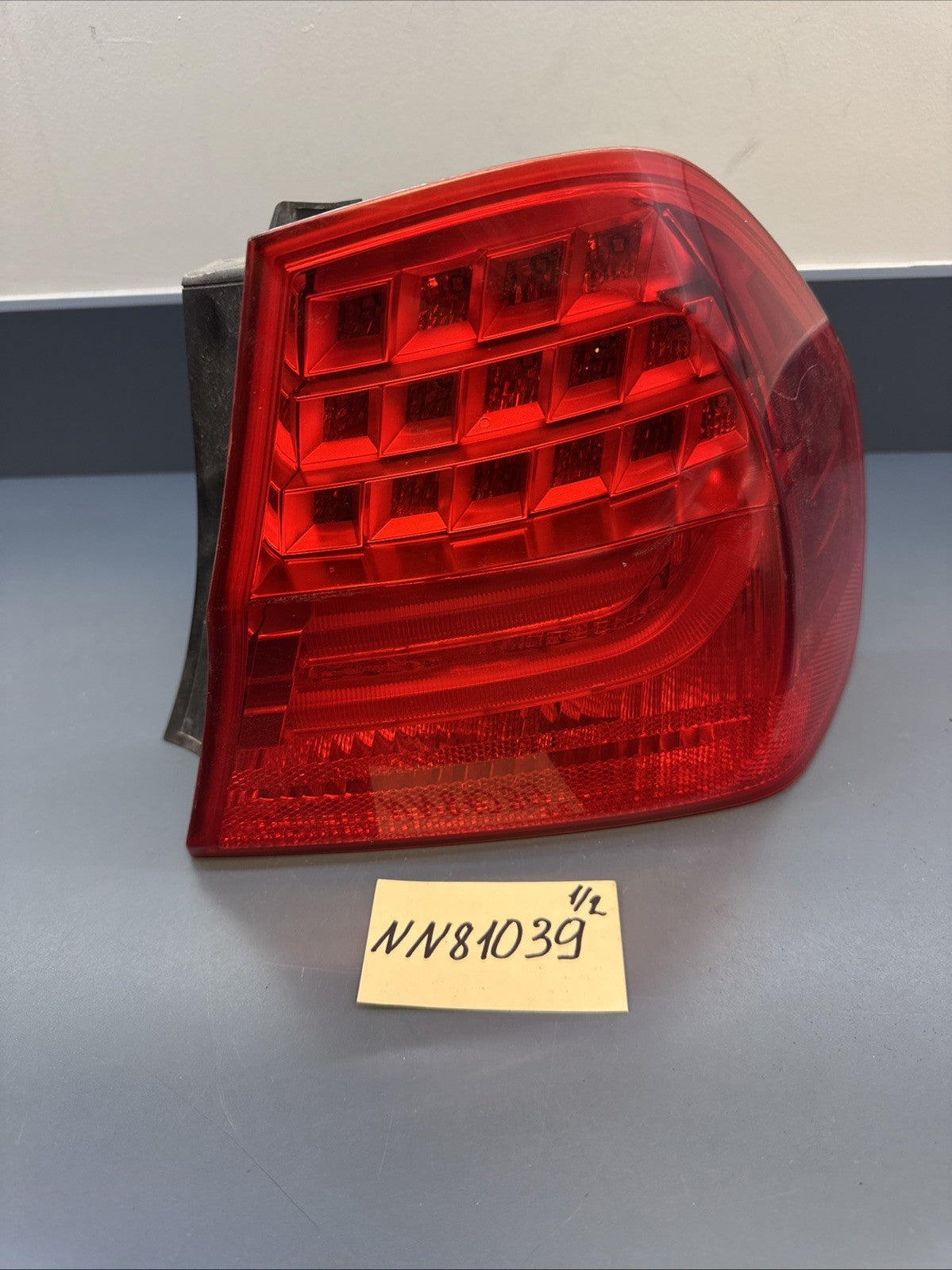 09-11 Bmw E90 328 335 M3 Rear Right Side LED Outer Taillight Lamp Oem 7289430