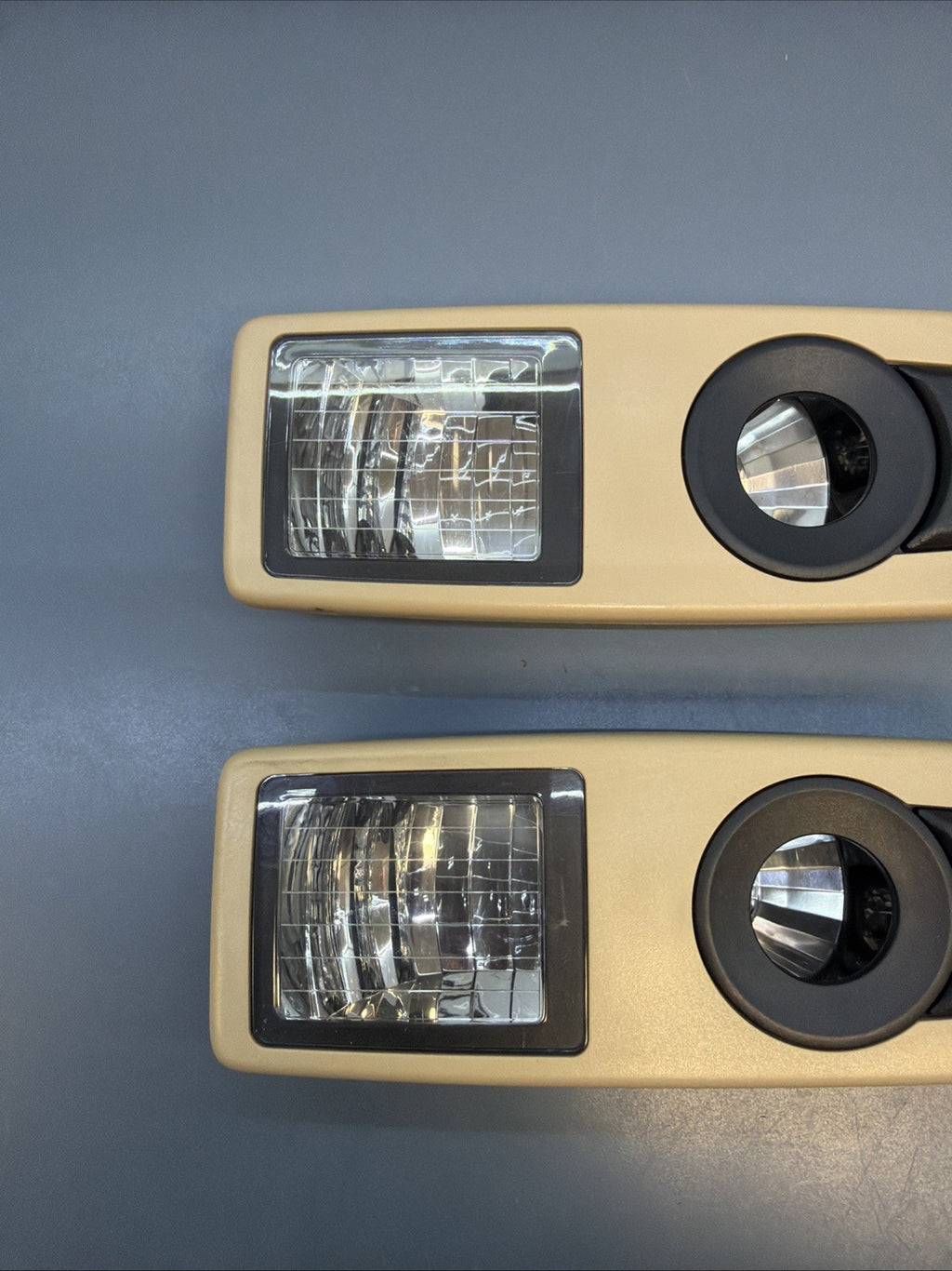 2011-2013 BMW X5 E70 Rear Left/Right Overhead Dome Light Pair 6972976 6972975