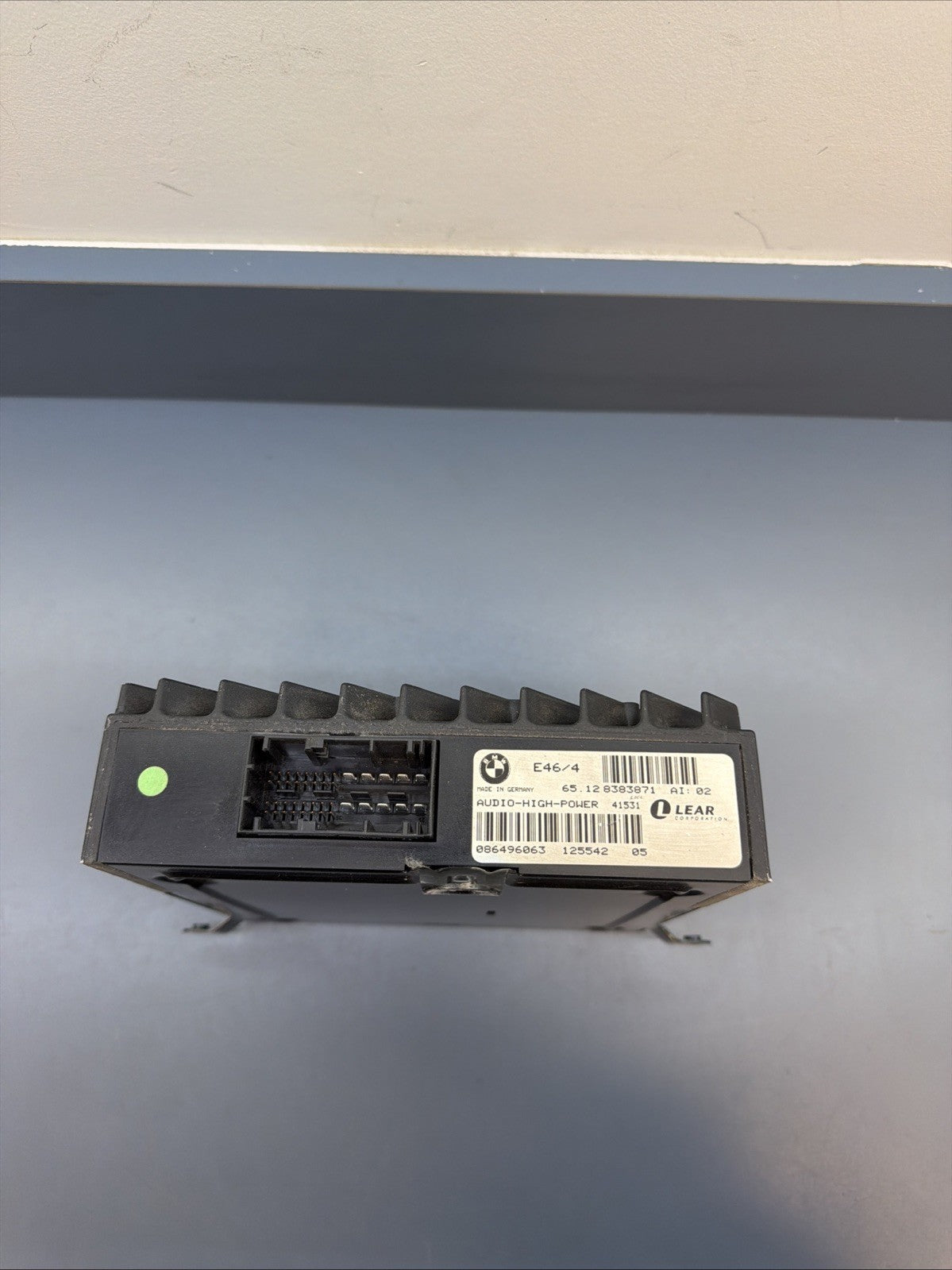 BMW 99-06 E46 3 SERIES LEAR STERIO RADIO AUDIO AMPLIFIER AMP OEM 8383871