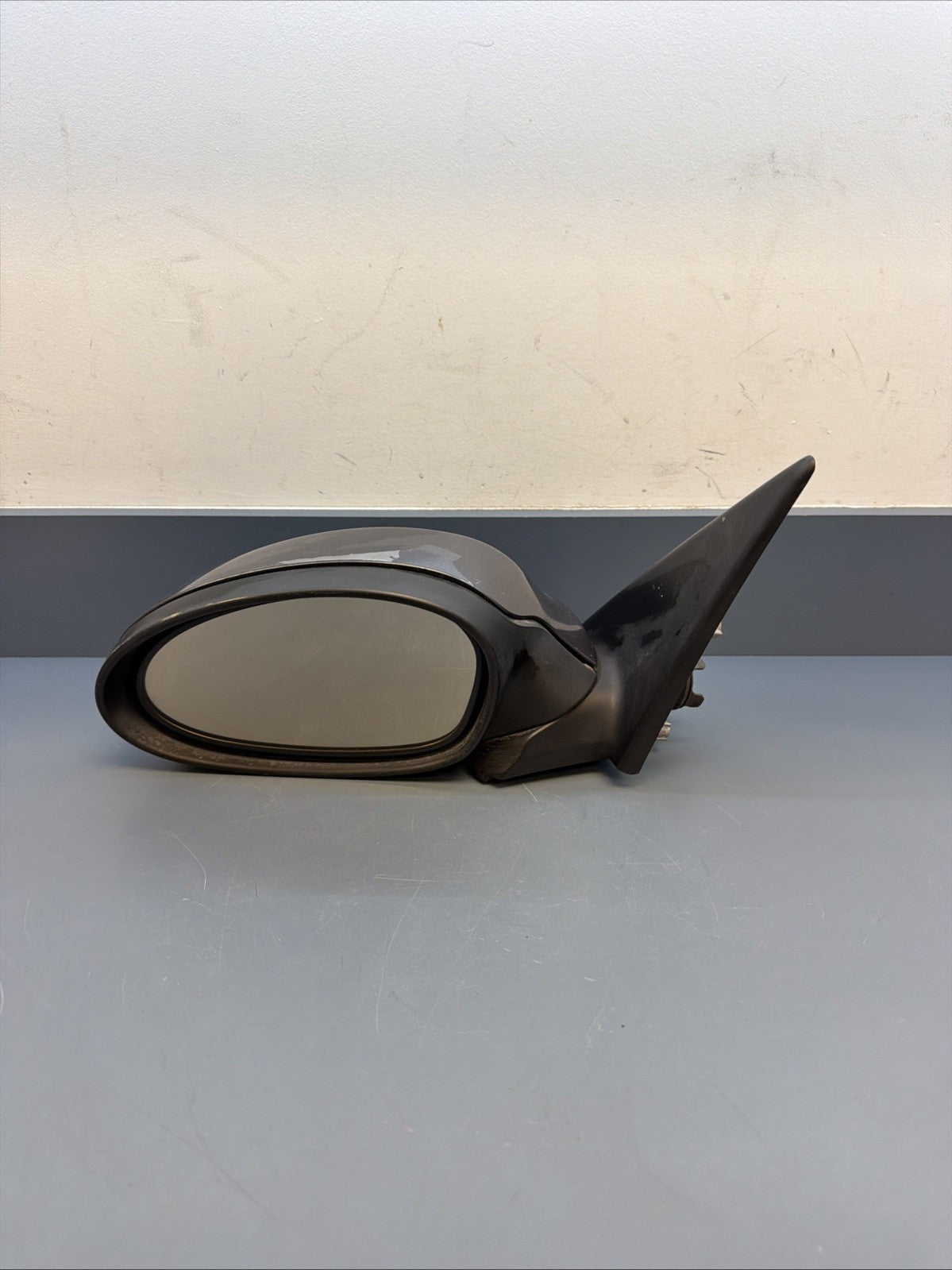06-08 BMW E90 E91 325i Front Left Driver Side Rear View Mirror OEM