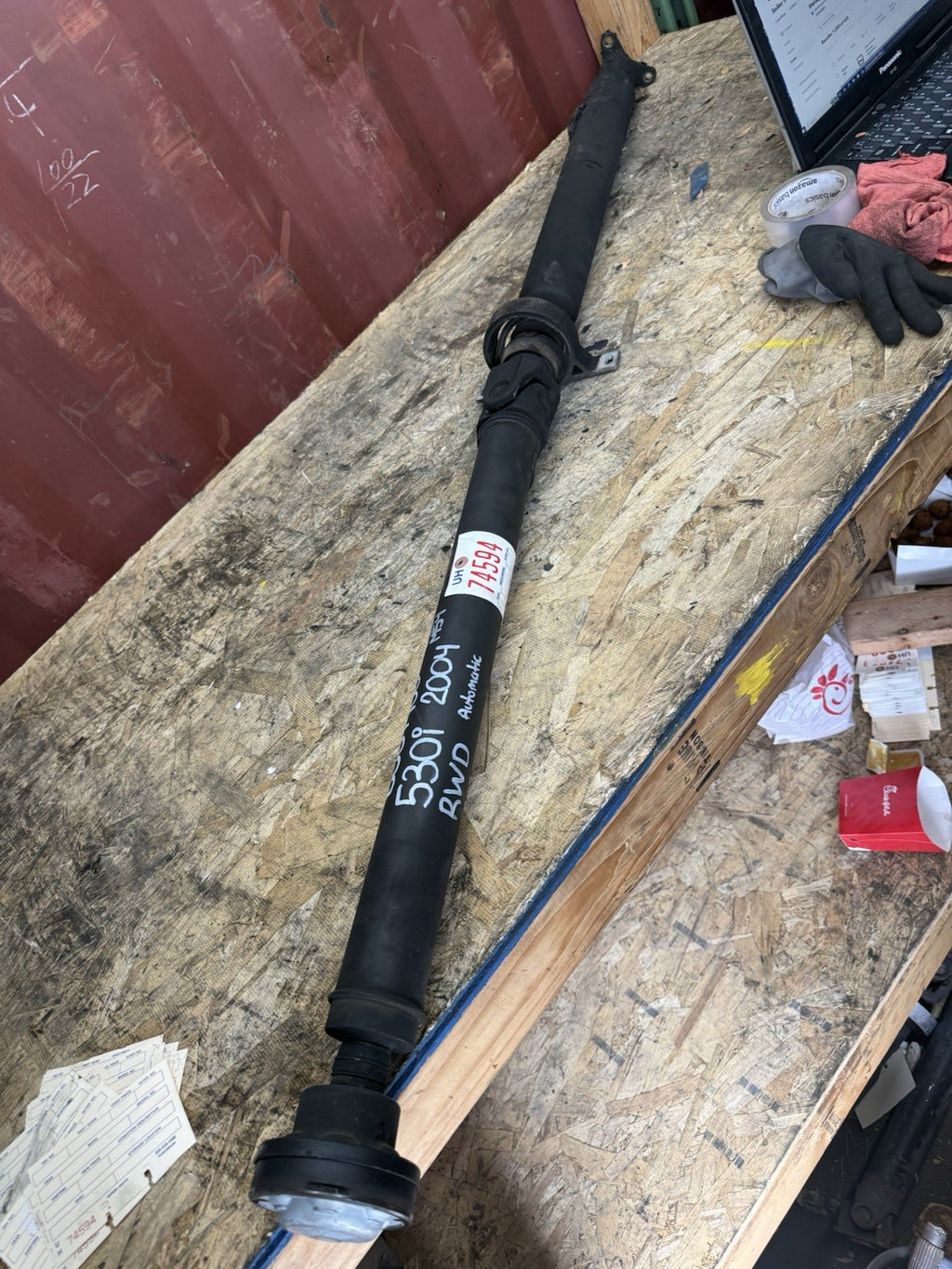 2004 BMW 530 26107573575 Driveshaft / 7529968 / 17338042 BMW SERIES 5  "NOTE"