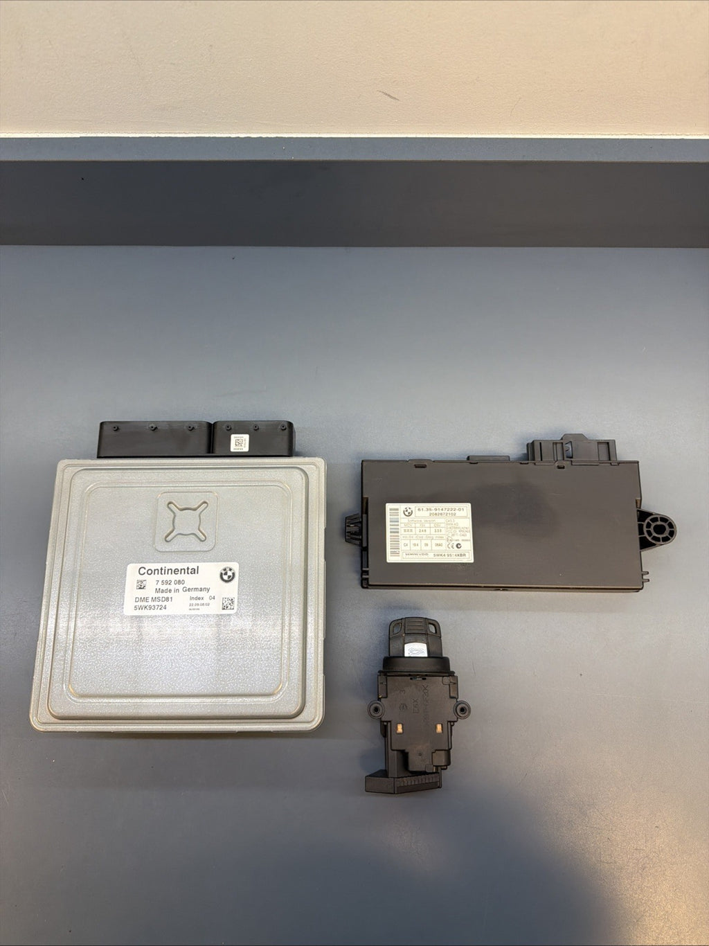 MSD81 07-13 BMW E90 N54 E60 535i 135i 335i ENGINE ECU DME CAS KEY MSD81 7592080